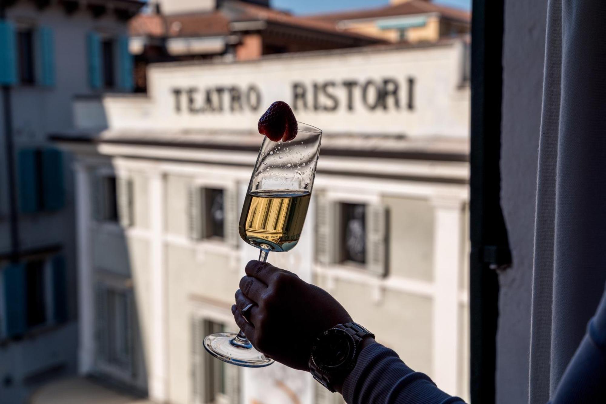 Palazzo Ristori Leilighet Verona Eksteriør bilde
