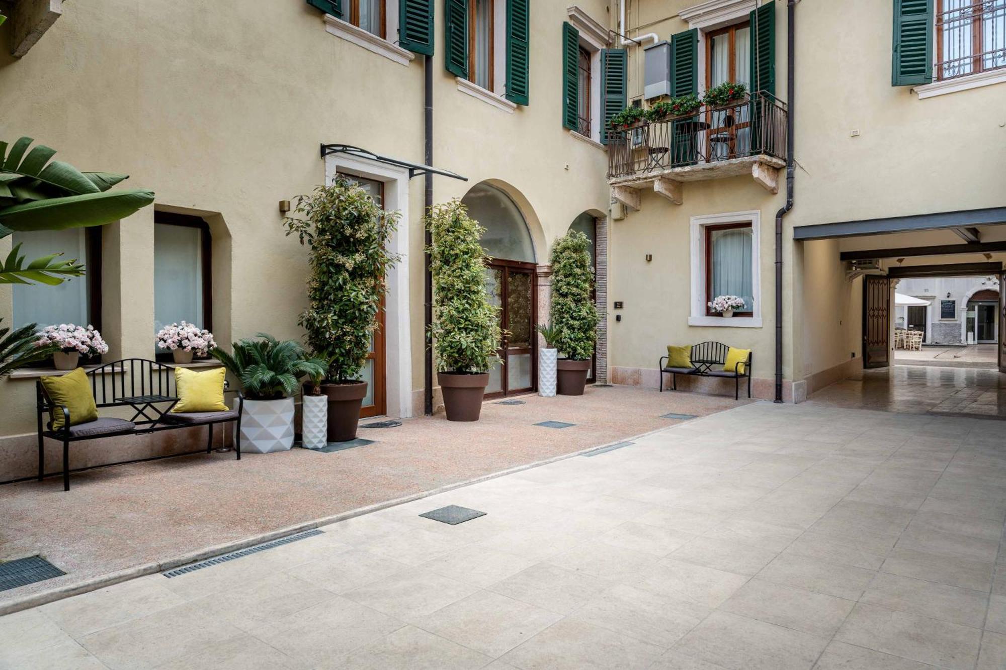 Palazzo Ristori Leilighet Verona Eksteriør bilde