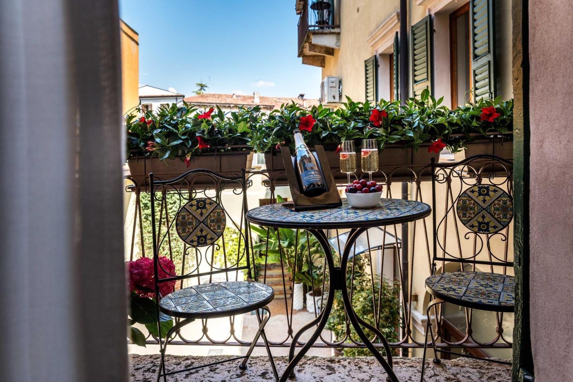 Palazzo Ristori Leilighet Verona Eksteriør bilde